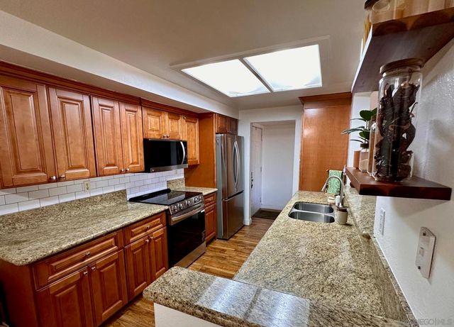 1020 E Washington 97, Escondido, CA 92025