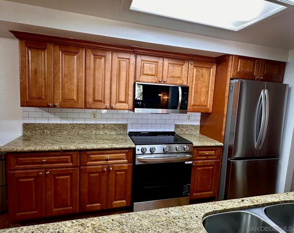 1020 E Washington 97, Escondido, CA 92025