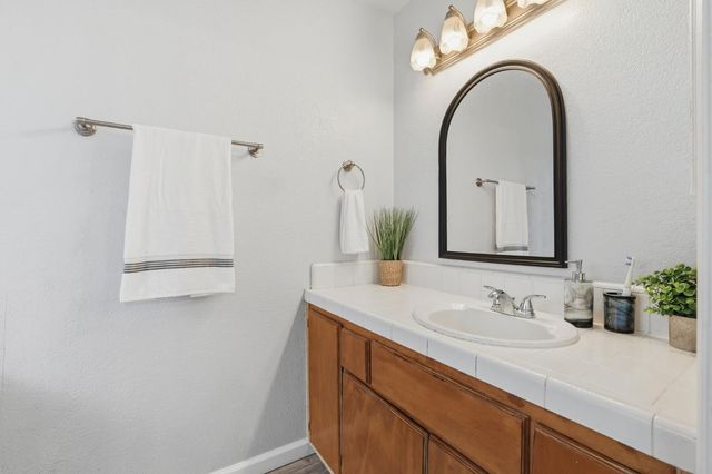 6640 Ibex Woods Ct, Citrus Heights, CA 95621