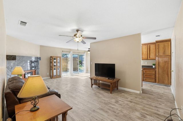 6640 Ibex Woods Ct, Citrus Heights, CA 95621