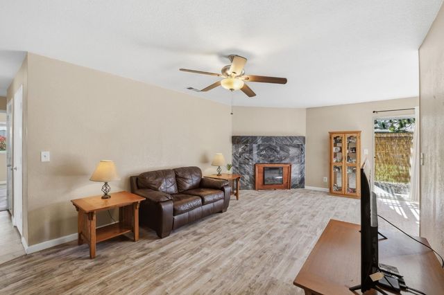 6640 Ibex Woods Ct, Citrus Heights, CA 95621