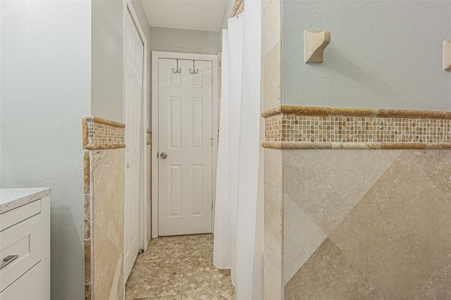 6728 RANGER DRIVE, Tampa, FL 33615