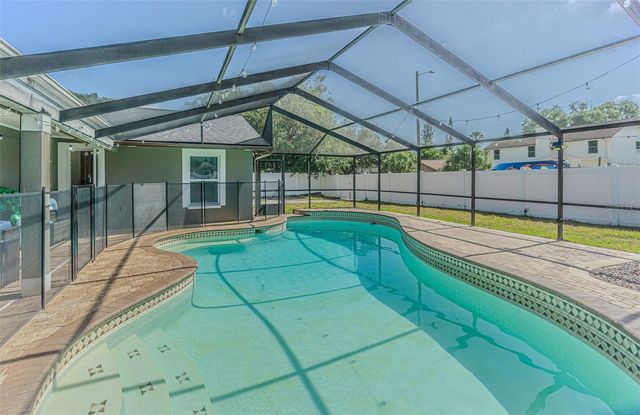 6728 RANGER DRIVE, Tampa, FL 33615