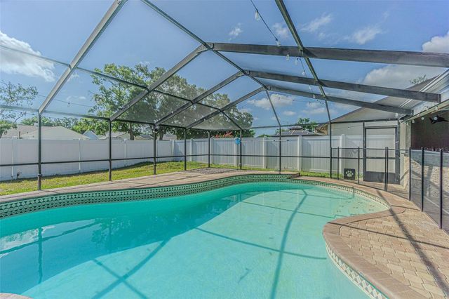 6728 RANGER DRIVE, Tampa, FL 33615