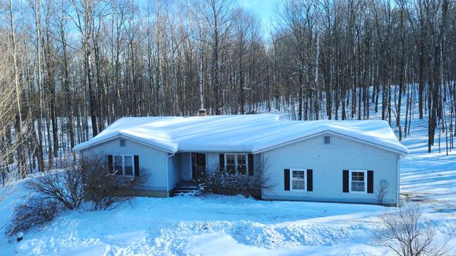 866 Ridge Hill Drive, Derby, VT 05829