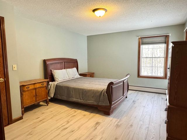 866 Ridge Hill Drive, Derby, VT 05829