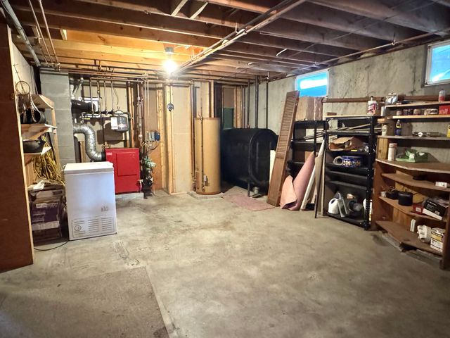 866 Ridge Hill Drive, Derby, VT 05829