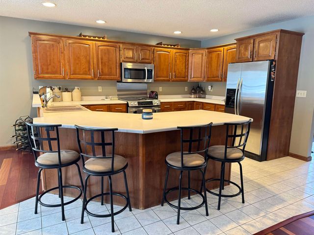 866 Ridge Hill Drive, Derby, VT 05829