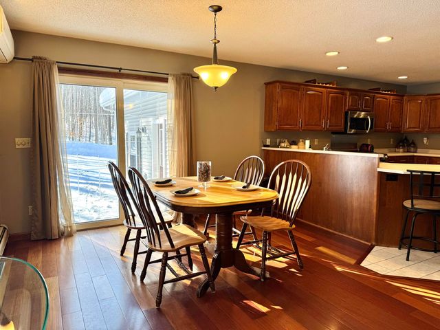 866 Ridge Hill Drive, Derby, VT 05829