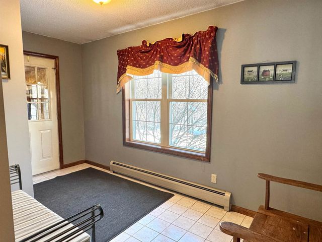 866 Ridge Hill Drive, Derby, VT 05829