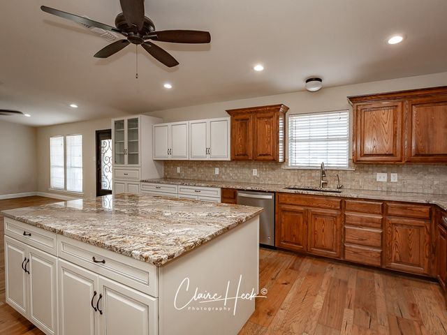 1715 Bates, Midland, TX 79707