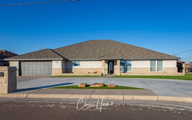 1715 Bates, Midland, TX 79707