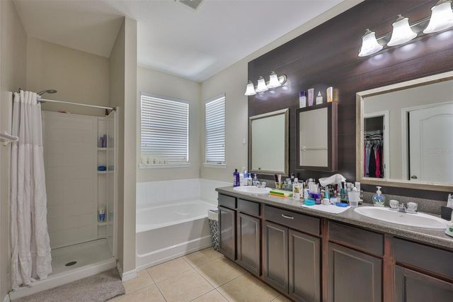 1703 BONITA BLUFF COURT, Ruskin, FL 33570