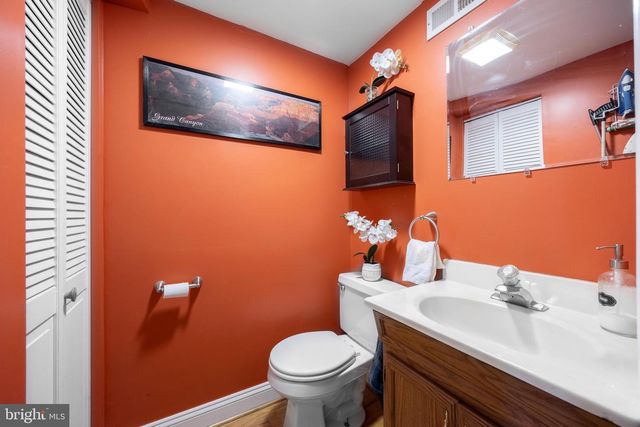 126 W HAMBURG ST, Baltimore, MD 21230