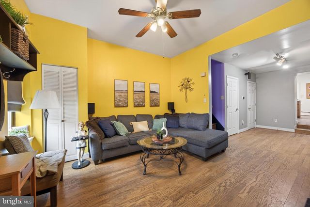 126 W HAMBURG ST, Baltimore, MD 21230