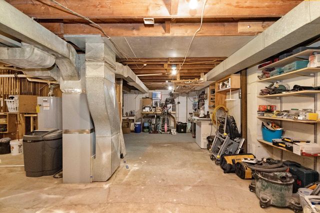 107 N Grant Street, Enterprise, KS 67441