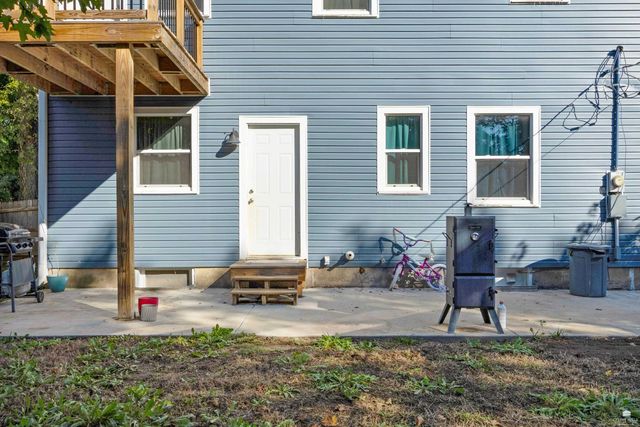 107 N Grant Street, Enterprise, KS 67441