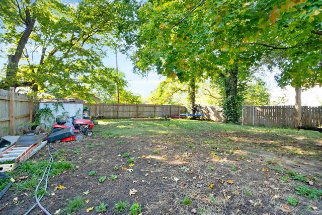 107 N Grant Street, Enterprise, KS 67441