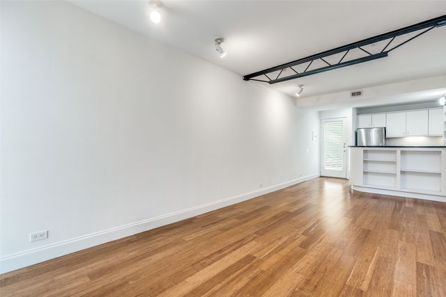 4242 Buena Vista Street 10, Dallas, TX 75205