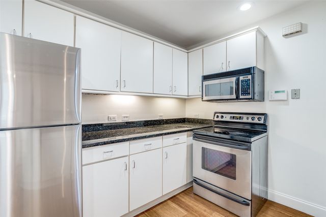 4242 Buena Vista Street 10, Dallas, TX 75205