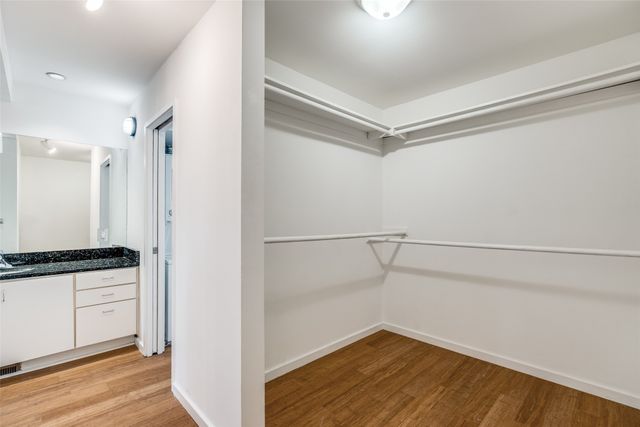 4242 Buena Vista Street 10, Dallas, TX 75205