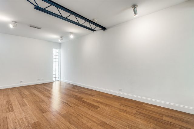 4242 Buena Vista Street 10, Dallas, TX 75205