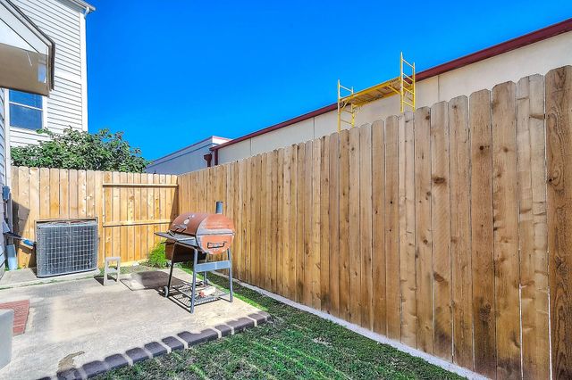 2331 Ann Street, Houston, TX 77003