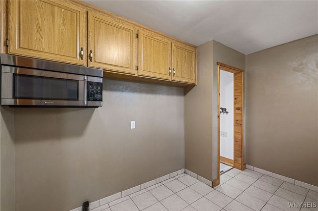 922 North Hewitt Drive, Lewiston, NY 14092