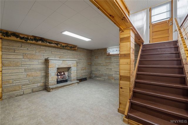 922 North Hewitt Drive, Lewiston, NY 14092