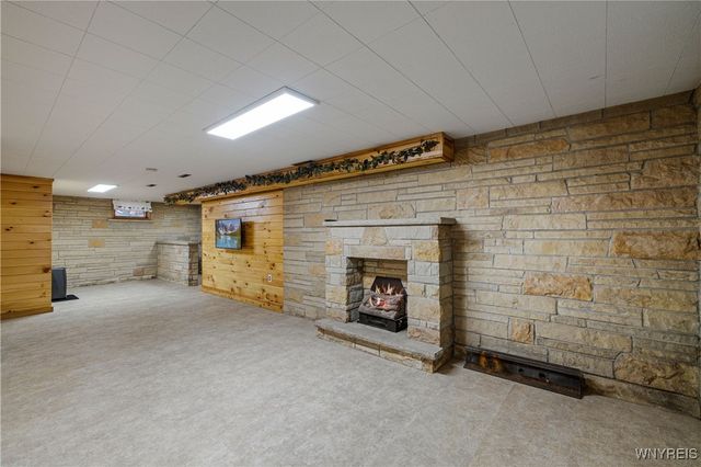 922 North Hewitt Drive, Lewiston, NY 14092