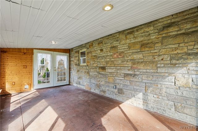 922 North Hewitt Drive, Lewiston, NY 14092