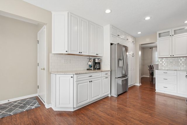 492 Hibbs Road, Lockbourne, OH 43137
