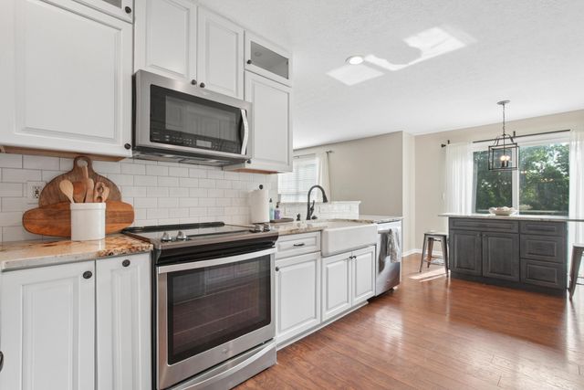 492 Hibbs Road, Lockbourne, OH 43137