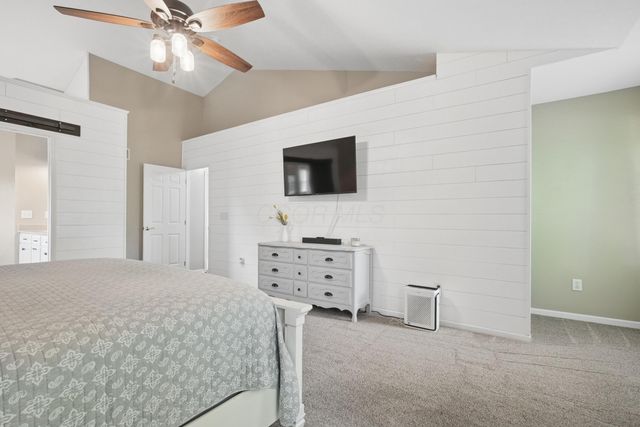 492 Hibbs Road, Lockbourne, OH 43137