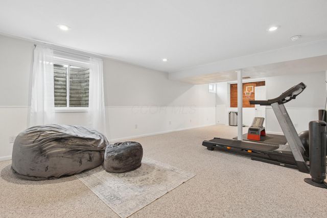 492 Hibbs Road, Lockbourne, OH 43137