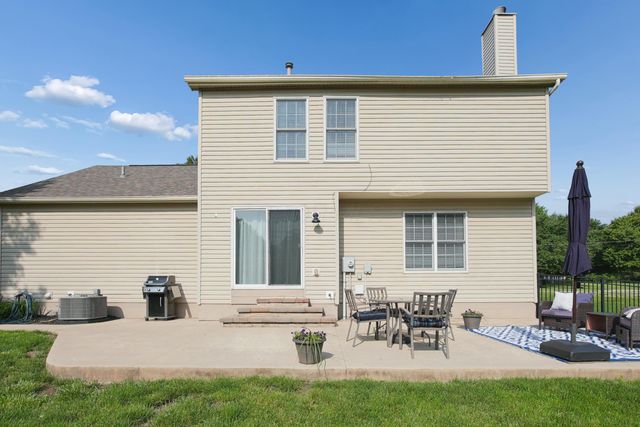 492 Hibbs Road, Lockbourne, OH 43137