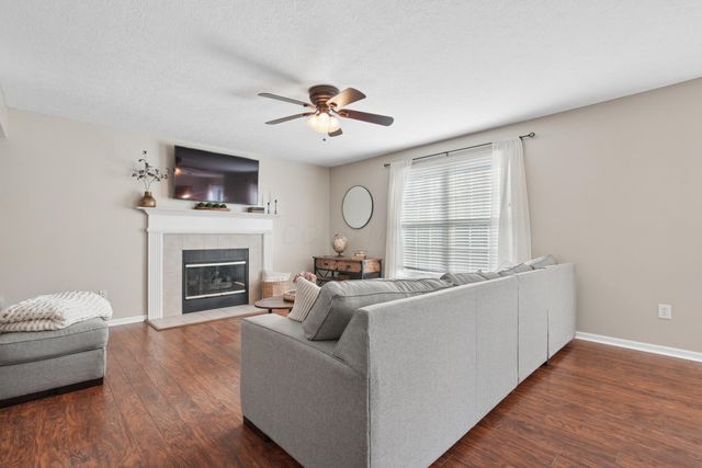 492 Hibbs Road, Lockbourne, OH 43137