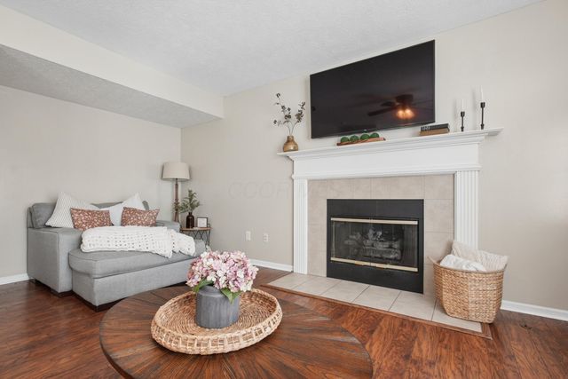 492 Hibbs Road, Lockbourne, OH 43137