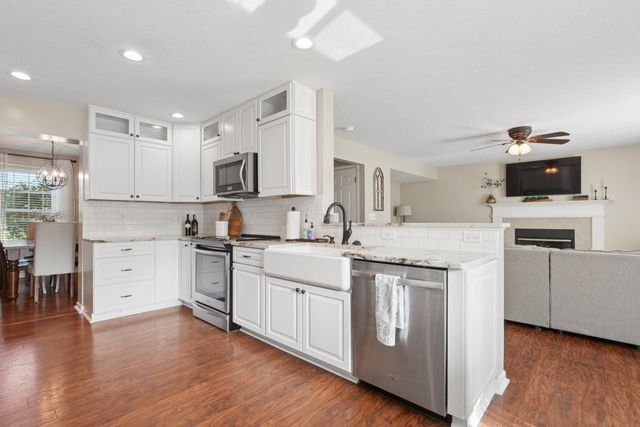 492 Hibbs Road, Lockbourne, OH 43137