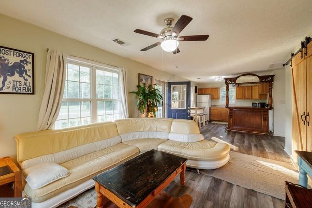 984 Arnoldsville Road, Winterville, GA 30683