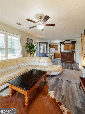 984 Arnoldsville Road, Winterville, GA 30683