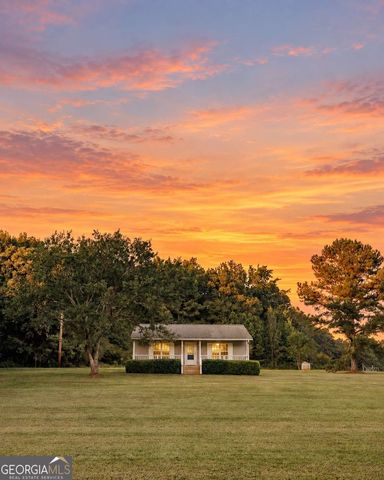 984 Arnoldsville Road, Winterville, GA 30683