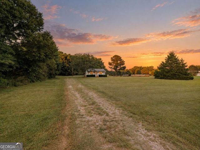 984 Arnoldsville Road, Winterville, GA 30683