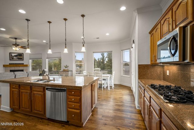 6175 Axis Drive, Sparks, NV 89436