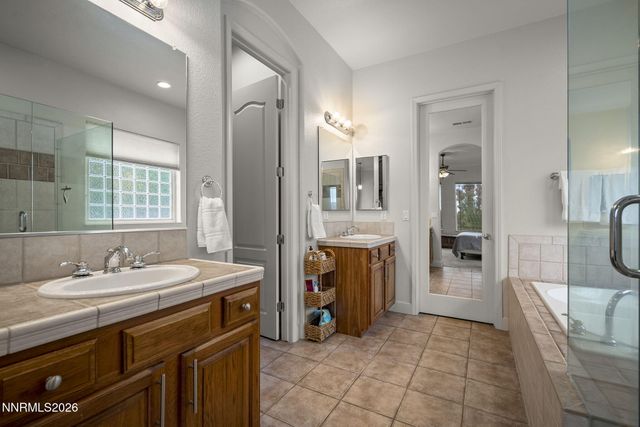 6175 Axis Drive, Sparks, NV 89436