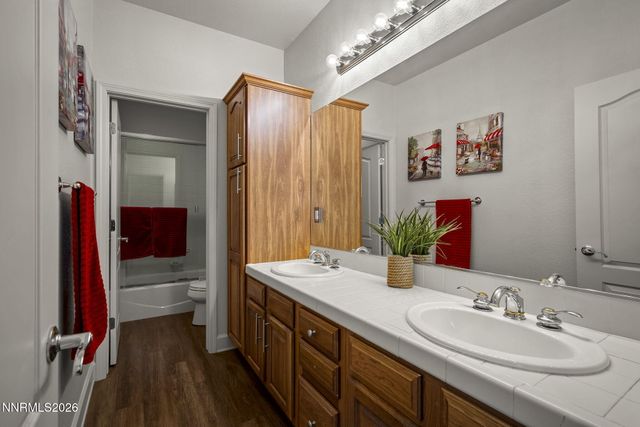 6175 Axis Drive, Sparks, NV 89436