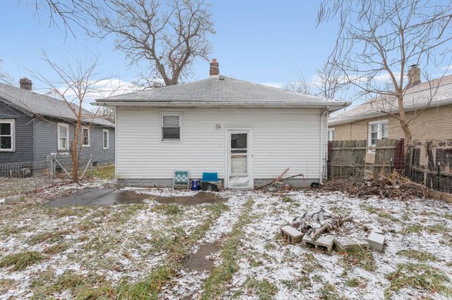 1322 Johnson Street, South Bend, IN 46628