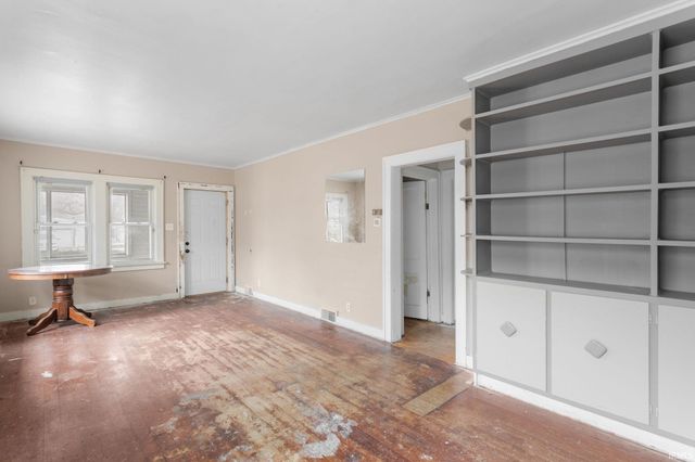 1322 Johnson Street, South Bend, IN 46628