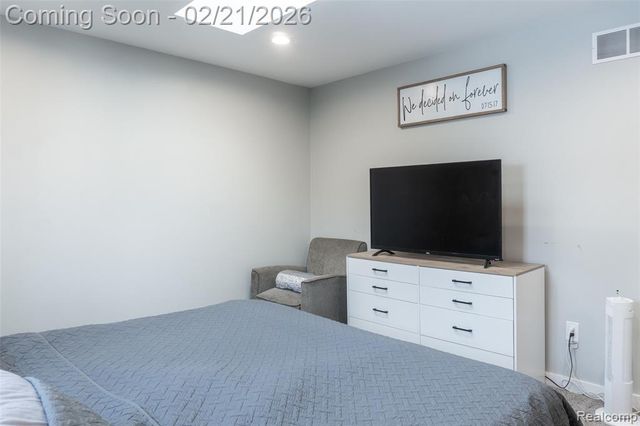 34590 Stellwagen Street, Wayne, MI 48184