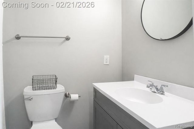 34590 Stellwagen Street, Wayne, MI 48184